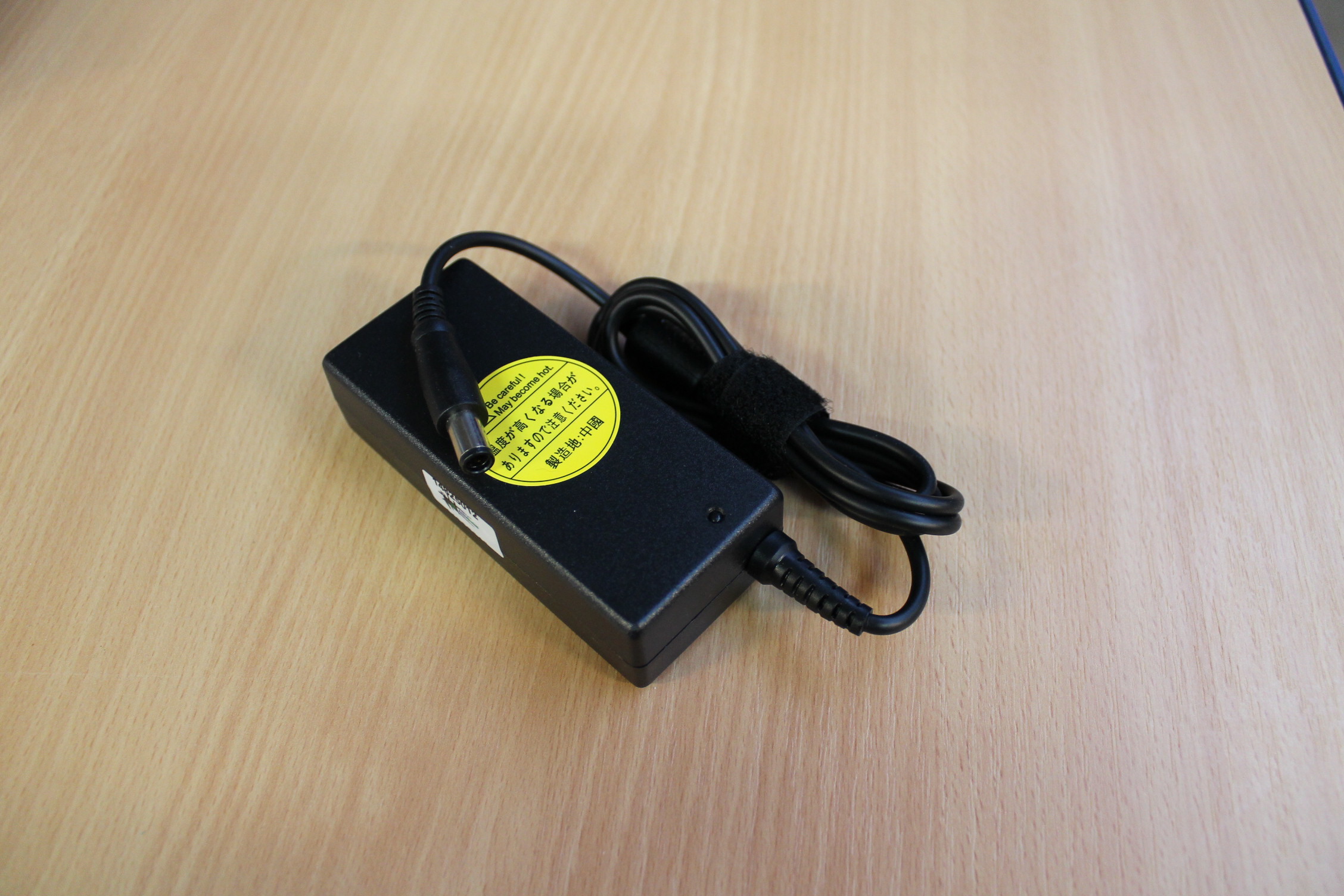 18558_0bRenz37jann9m Netzteil ersetzt Dell PA-20, PA20, PA-1450-01D 19.5V 2.31A 7.4mm Stecker