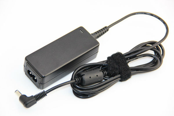 18403_0k7lfaHhXdJHVx Netzteil für Sony VGP-AC10V5, VGP-AC10V6 10,5V 2,9