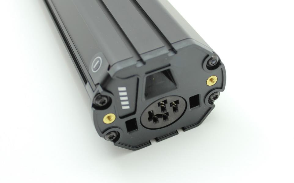 22458_2M8qbAYI11z5Fb