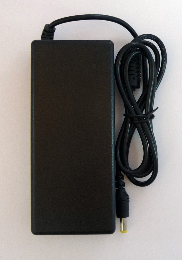 Netzteil für Samsung Q Serie 19V 4,74A 90W 5.5 x 3.0mm