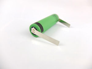 21745_077Nlclo2LvwBu 14500 3.7V 715mAh Li-Ion Akku mit U-Lötfahne