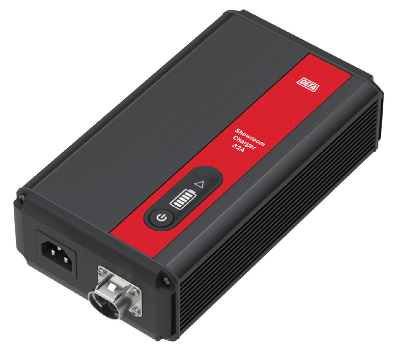 24726_0AhJUrSkrdYYyH DEFA ShowroomCharger 12V 32A für Autobatterien