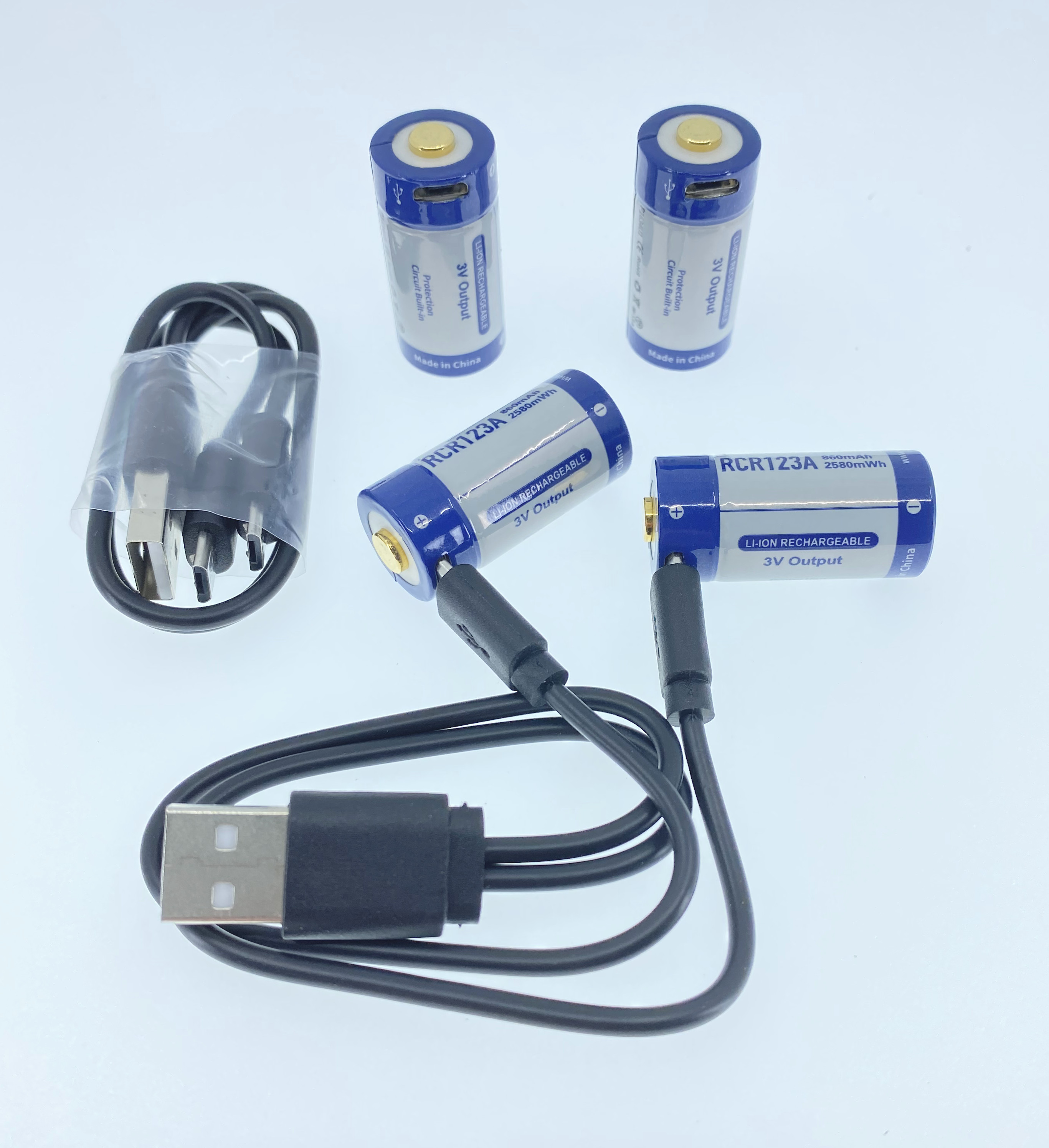 Akku-Set 4x RCR123A mit micro USB passend für Arlo Wire-Free